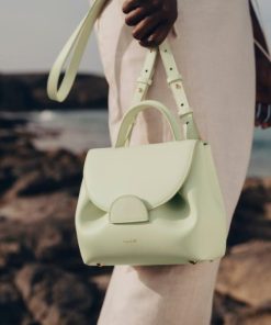 Mowear.shopb502b9690c 2